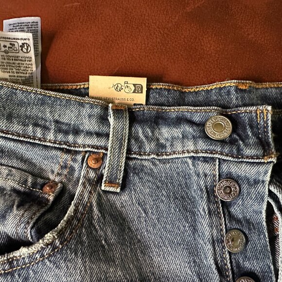 Levi's Women's 501 Crop Jeans Size: 31 | Color: (New) Blue It's True -NWT - Picture 5 of 12